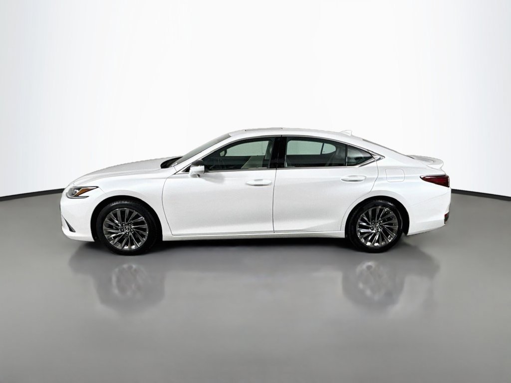 Certified 2024 Lexus ES 300h w/ Technology Package FWD image 8