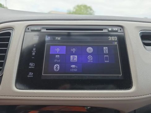 Used 2018 Honda HR-V EX image 27