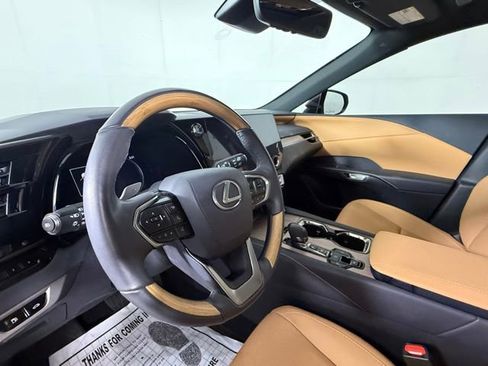 Used 2024 Lexus RX 350 Premium w/ Cold Area Package FWD image 11