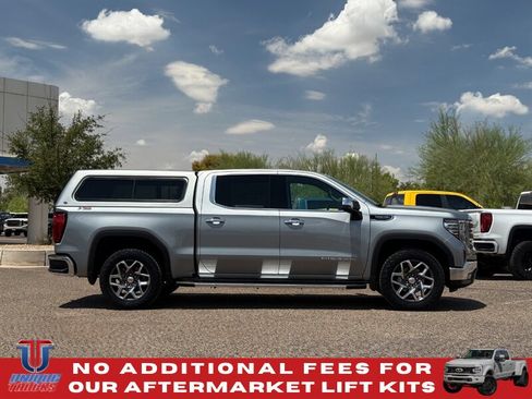 Used 2024 GMC Sierra 1500 SLT w/ SLT Premium Plus Package AWD/4WD image 4