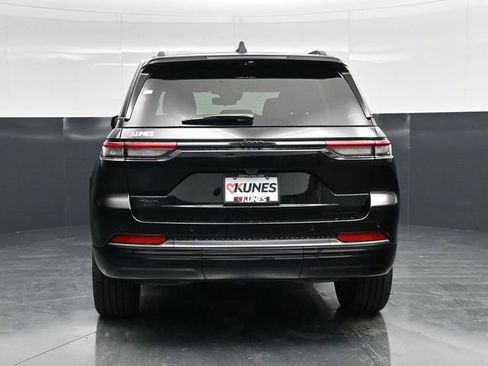 New 2026 Jeep Grand Cherokee Limited AWD/4WD image 10
