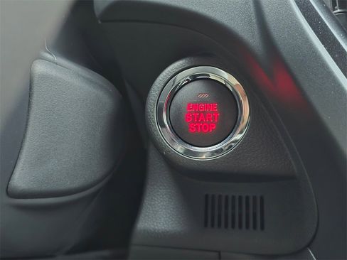 New 2025 Subaru Forester Premium image 20