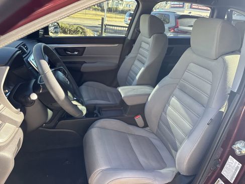 Used 2018 Honda CR-V LX image 10