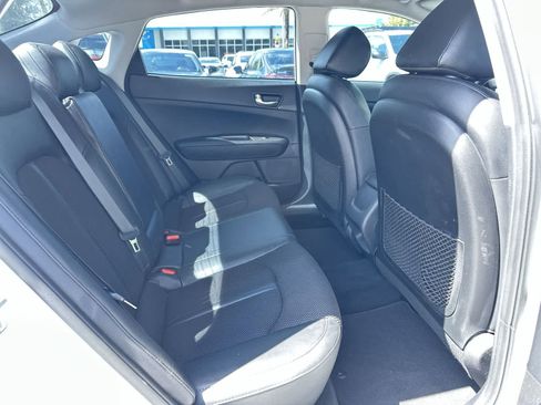 Used 2019 Kia Optima S FWD image 16