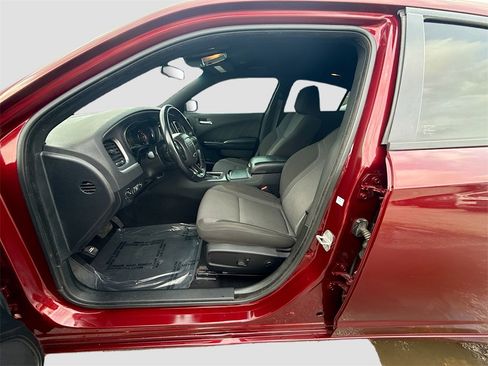 Used 2022 Dodge Charger SXT w/ Blacktop Package image 19
