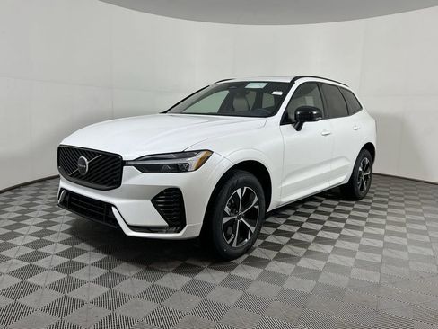New 2026 Volvo XC60 B5 Core image 4