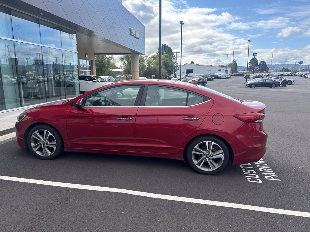 Used 2017 Hyundai Elantra Limited FWD image 7