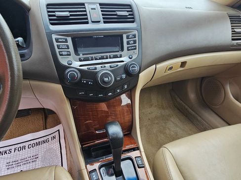 Used 2006 Honda Accord EX-L image 10