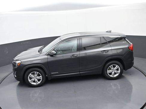 Used 2020 GMC Terrain SLE FWD image 31