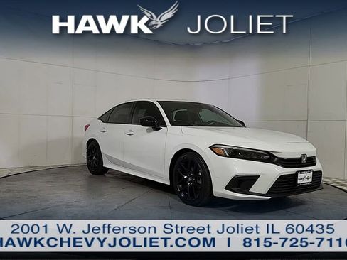 Used 2022 Honda Civic Sport image 2
