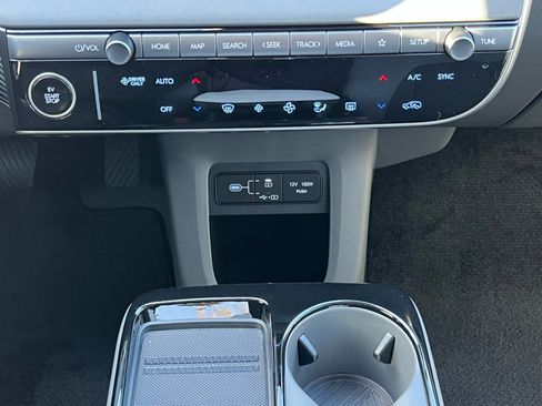 New 2026 Hyundai Ioniq 5 SE image 30