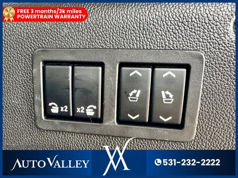 Used 2015 Chevrolet Suburban LTZ AWD/4WD image 45
