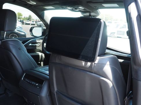 Used 2023 Cadillac Escalade V AWD/4WD image 24