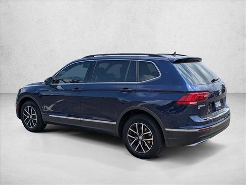 Used 2021 Volkswagen Tiguan SE w/ Panoramic Sunroof Package AWD/4WD image 8