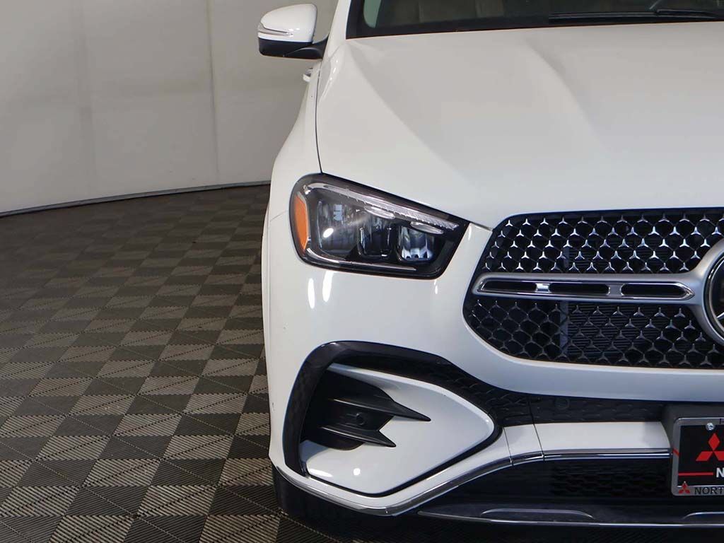 Used 2024 Mercedes-Benz GLE 450 4MATIC w/ AMG Line Exterior image 16