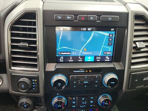 Used 2017 Ford F150 Raptor w/ Equipment Group 802A Luxury AWD/4WD image 34