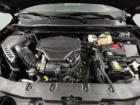 Used 2024 Chevrolet Blazer RS w/ Driver Confidence II Package FWD image 40