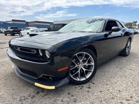 Used 2022 Dodge Challenger GT RWD image 12