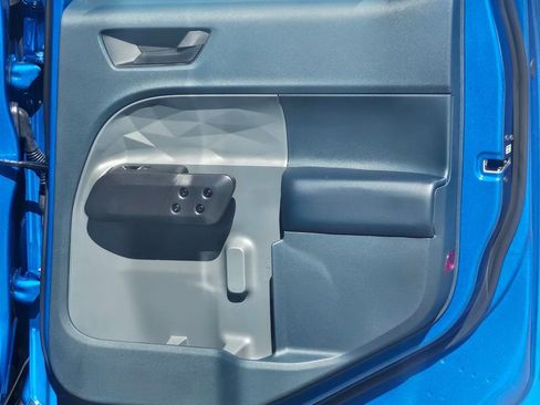 New 2026 Ford Maverick Lariat w/ Black Appearance Package image 35