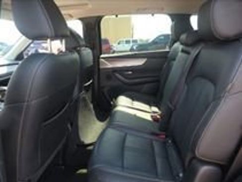 Used 2025 MAZDA CX-90 3.3 Turbo w/ Preferred Package AWD/4WD image 14