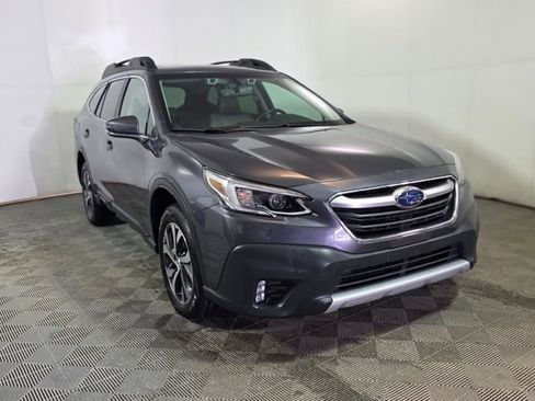 Used 2022 Subaru Outback Limited XT image 9