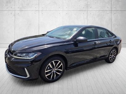 Used 2025 Volkswagen Jetta SE