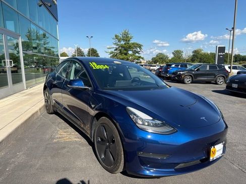 Used 2018 Tesla Model 3 Long Range AWD/4WD image 8