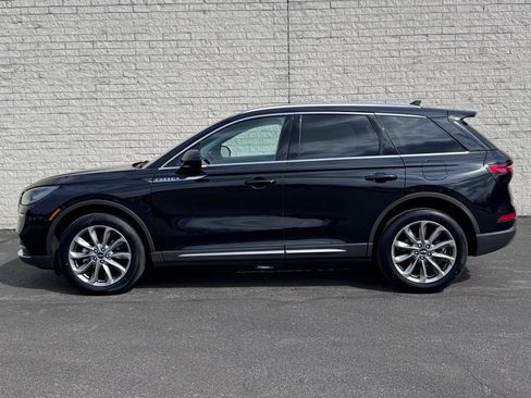 Used 2022 Lincoln Corsair AWD w/ Premium Package image 8