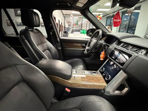 Used 2019 Land Rover Range Rover HSE image 35