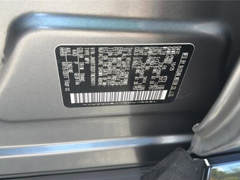 Used 2026 Nissan Rogue Platinum w/ Platinum Premium Package AWD/4WD image 28