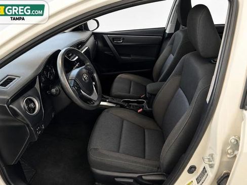 Used 2018 Toyota Corolla LE FWD image 10