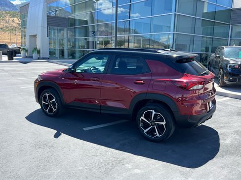 Used 2023 Chevrolet TrailBlazer RS w/ Convenience Package AWD/4WD image 11