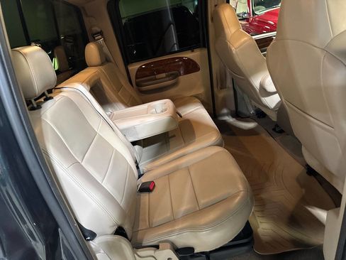 Used 2004 Ford F350 XL image 69