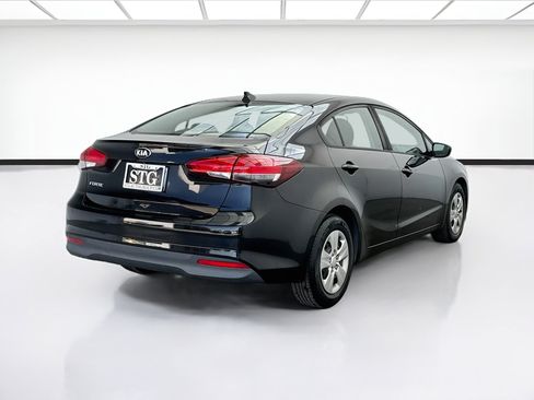 Used 2018 Kia Forte LX w/ LX Rear Camera Package FWD image 4
