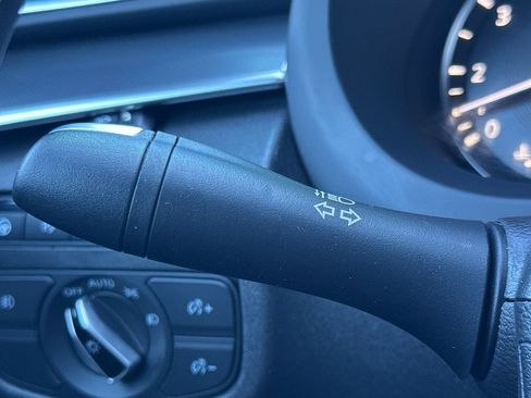 Used 2023 INFINITI QX55 Essential image 32