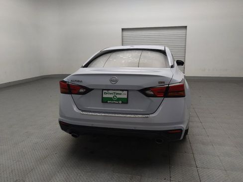 Used 2023 Nissan Altima 2.5 SR FWD image 7