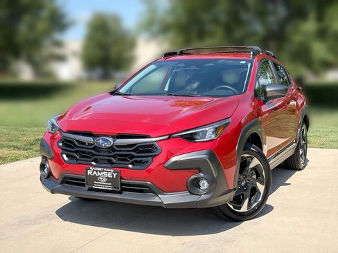 Used 2024 Subaru Crosstrek 2.5i Limited w/ Crosstrek Mirror Package AWD/4WD image 1