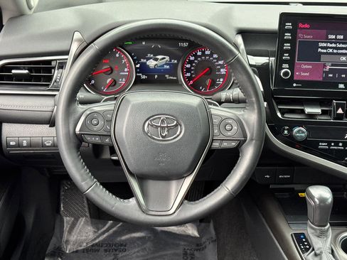 Used 2022 Toyota Camry XSE w/ Navigation Package image 17