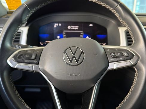 Used 2022 Volkswagen Atlas Cross Sport SE AWD/4WD image 24