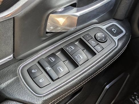 Used 2022 RAM 2500 Laramie w/ Night Edition AWD/4WD image 22