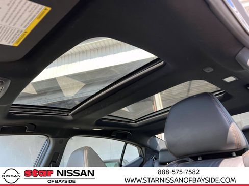 Used 2021 Nissan Maxima SR w/ Sport Mat Group image 18