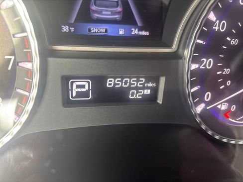 Used 2019 INFINITI QX60 Luxe w/ Essential Package image 19