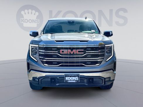 New 2026 GMC Sierra 1500 SLT w/ SLT Premium Package image 11