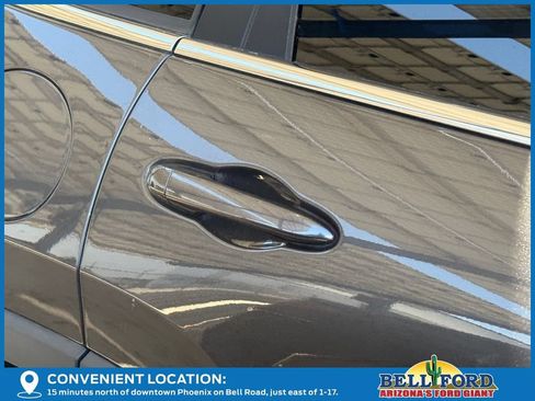 Used 2019 Jeep Cherokee Limited AWD/4WD image 9