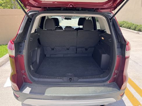 Used 2016 Ford Escape SE AWD/4WD image 18