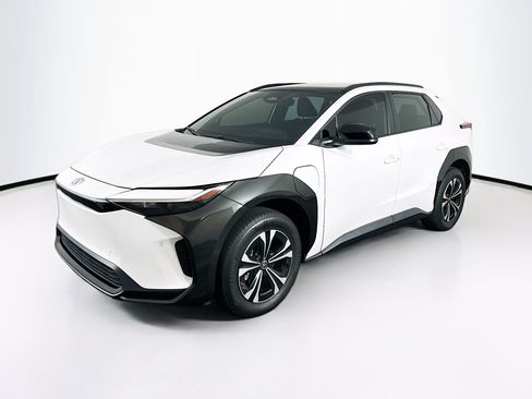 Used 2024 Toyota bZ4X FWD w/ Weather Package image 3