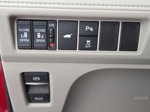 Used 2025 Honda Odyssey Touring image 27