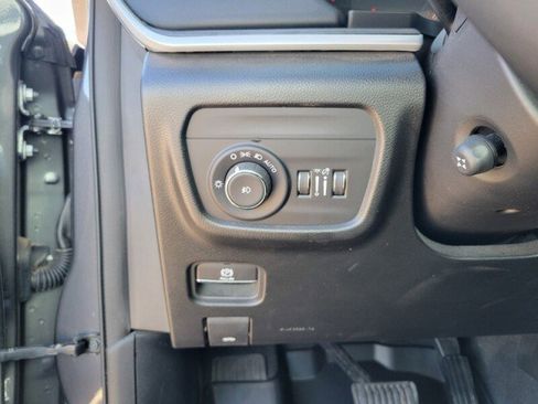 Used 2023 Jeep Grand Cherokee L Limited w/ Luxury Tech Group II image 20