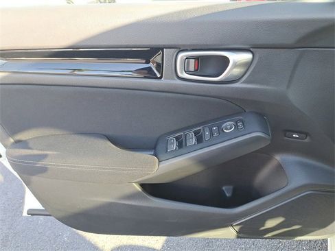 Used 2023 Honda Civic EX image 21