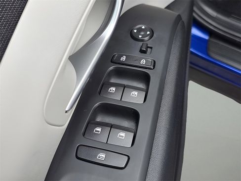 Certified 2024 Hyundai Tucson SEL w/ Convenience Package image 18